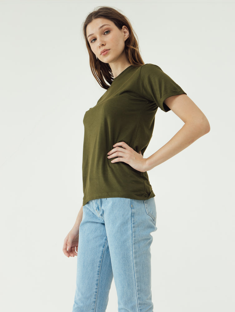 Number 61 Lipat Basic Women T-shirt in Olive Green